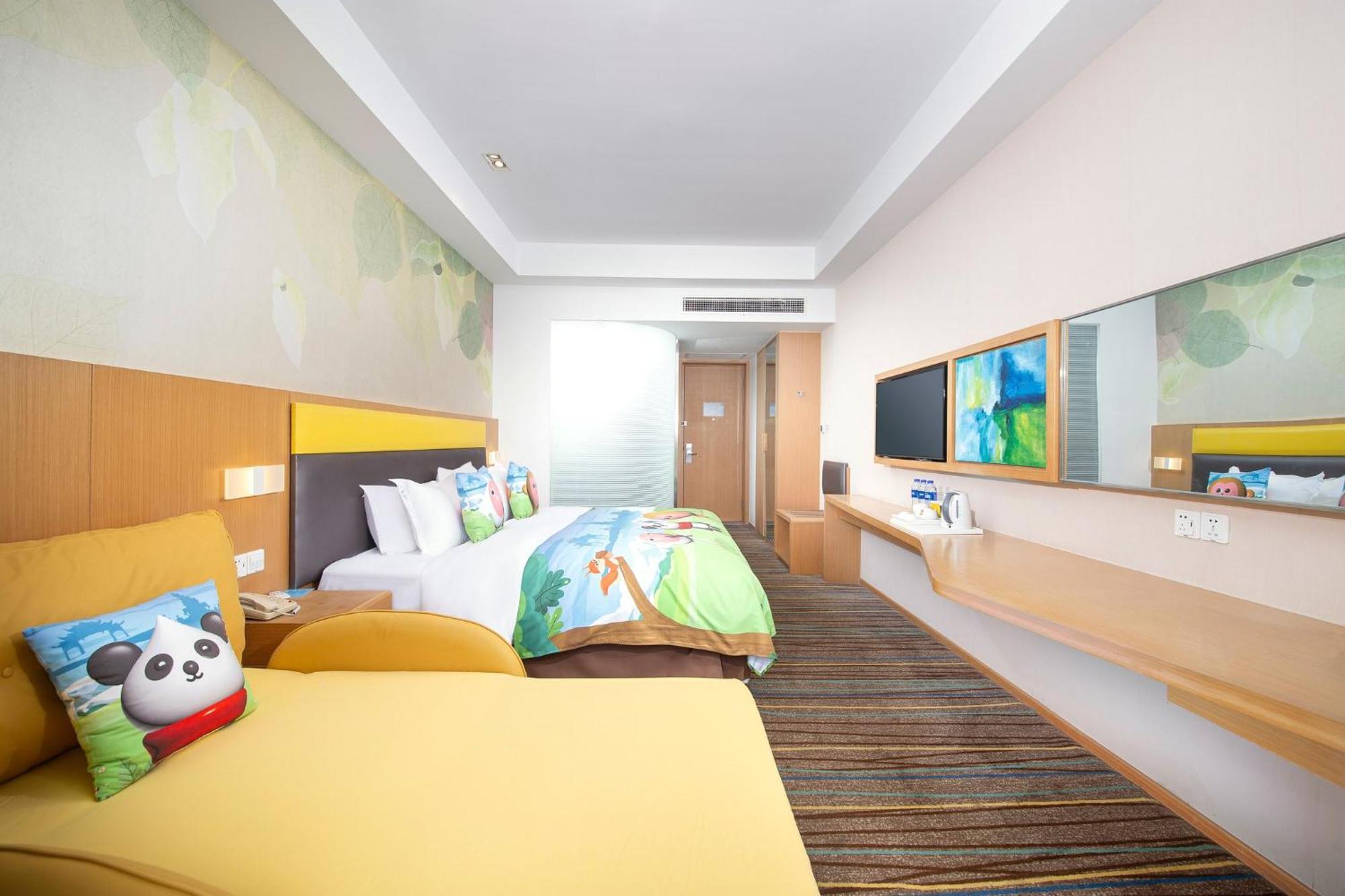 Holiday Inn Express Emei Mountain By Ihg Emeishan Exterior photo