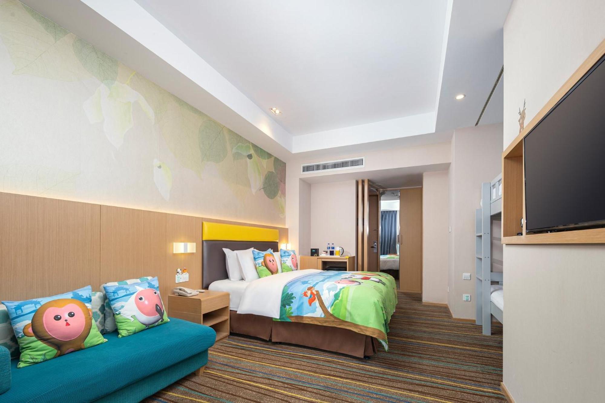Holiday Inn Express Emei Mountain By Ihg Emeishan Exterior photo